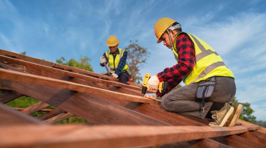 Professional Flat Roofing Installation services in Lincoln, IL